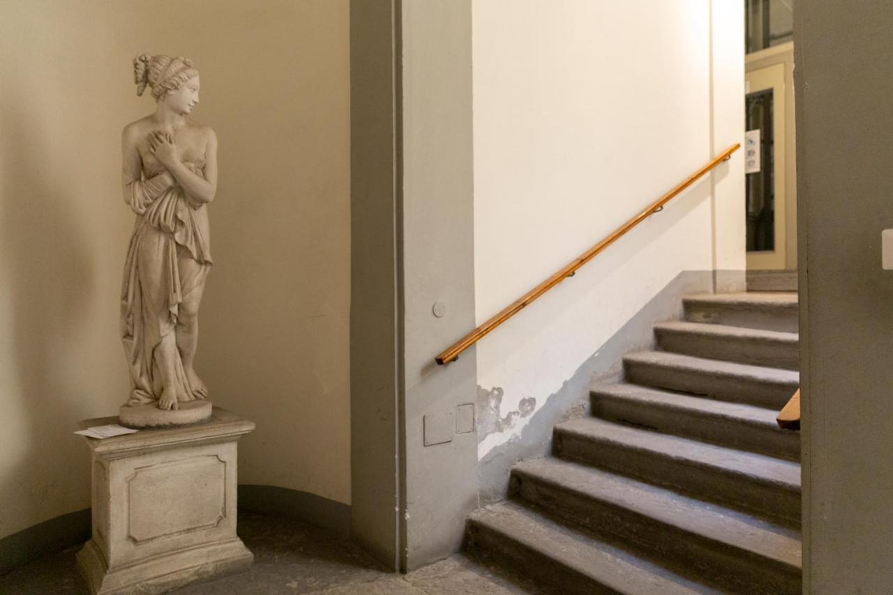 Guelfi Loft In A Historic Palace Флоренция Экстерьер фото